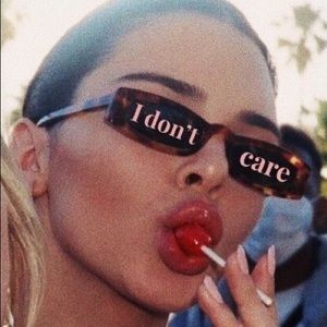 Meet your Posher, Isabella